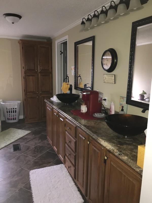 1011 Rock Springs Road Bethpage, TN 37022 - Photo 8 of 17 Gallery Image 8