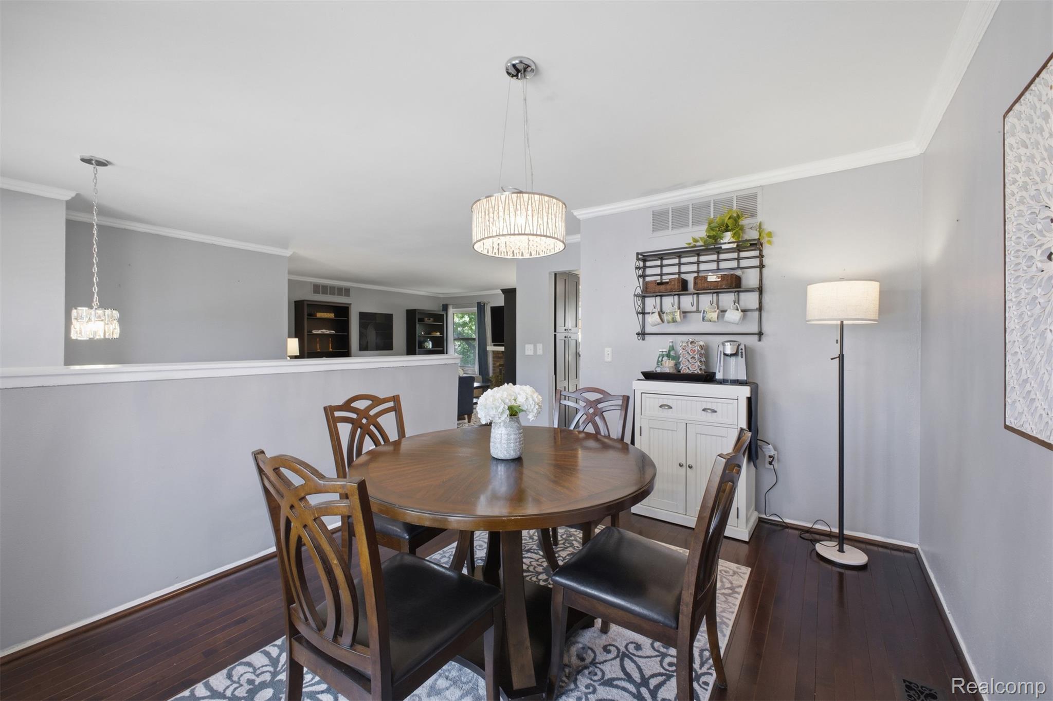 40435 Oak Tree Novi, MI 48375 - Photo 13 of 45 13.jpg