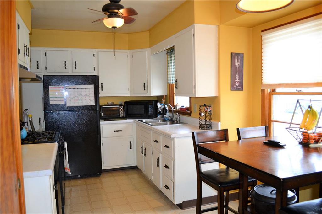 The bright and airy eat in kitchen