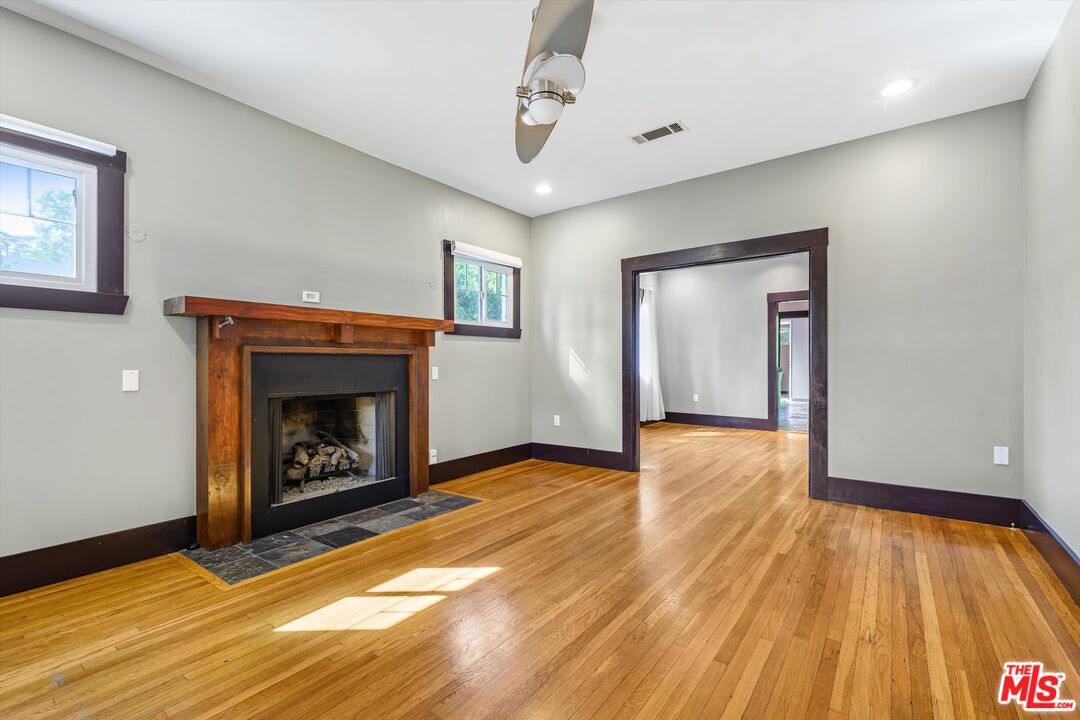 557 East Woodbury Road Altadena, CA 91001 - Photo 8 of 47 Gallery Image 8