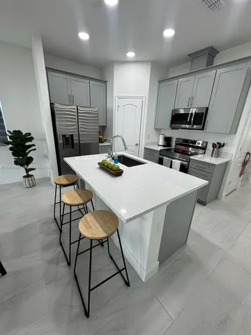 $3,100 | 649 North Lincoln Street, Unit 649, Kissimmee, FL 34741