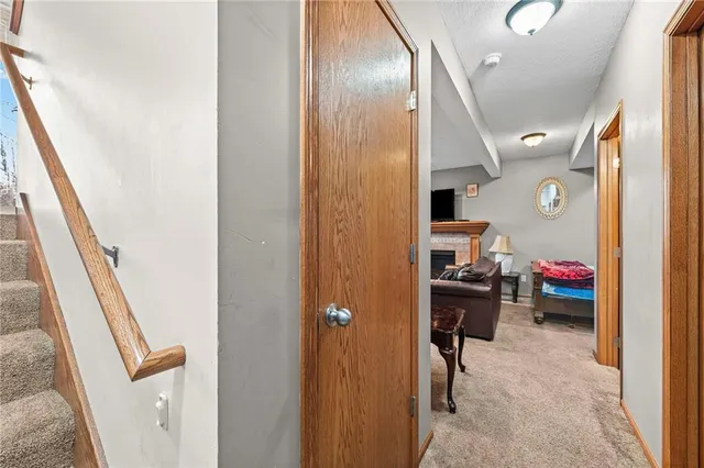 $350,000 | 3212 Morton Lane, St. Joseph, MO 64506