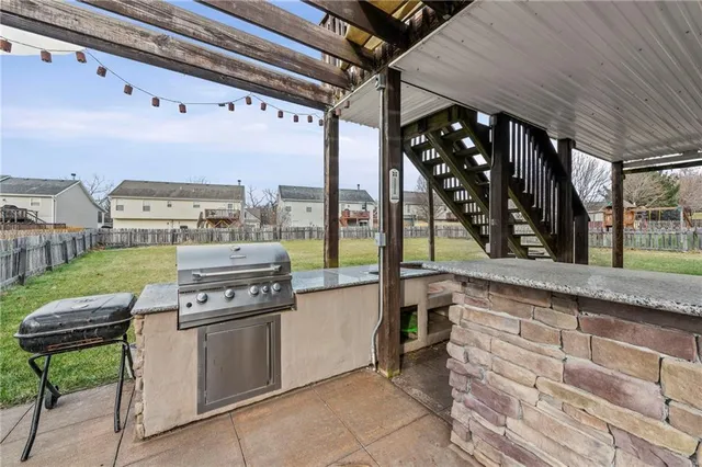 $350,000 | 3212 Morton Lane, St. Joseph, MO 64506