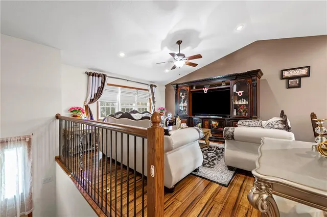 $350,000 | 3212 Morton Lane, St. Joseph, MO 64506