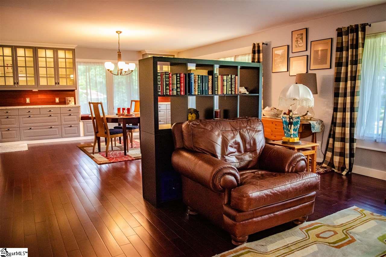 209 Blue Ridge Drive Greer, SC 29651 - Photo 8 of 36 Gallery Image 8