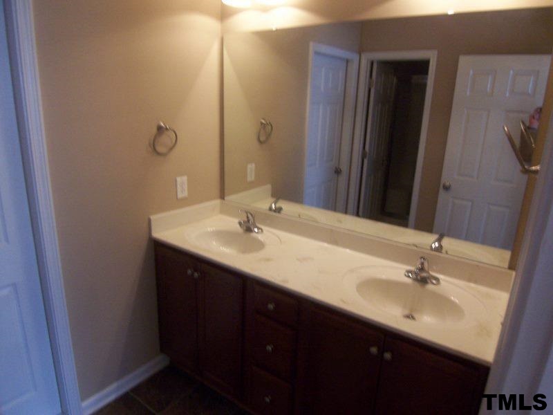 4022 Chinese Fir Trail Raleigh, NC 27610 - Photo 8 of 11 Gallery Image 8