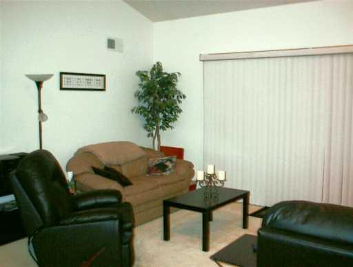 1808 Kenzie Road Pittsburgh, PA 15205 - Photo 3 of 7 Gallery Image 3