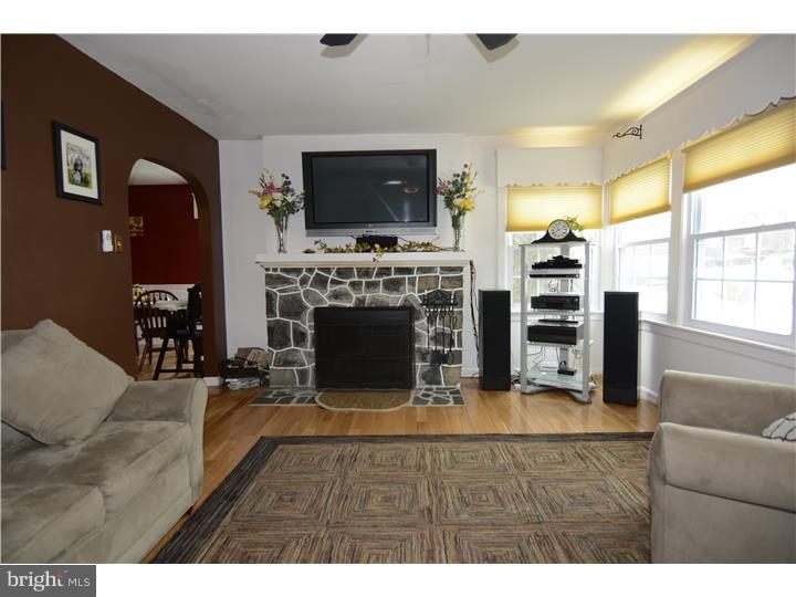 823-825 Van Reed Road Reading, PA 19610 - Photo 3 of 21 Gallery Image 3