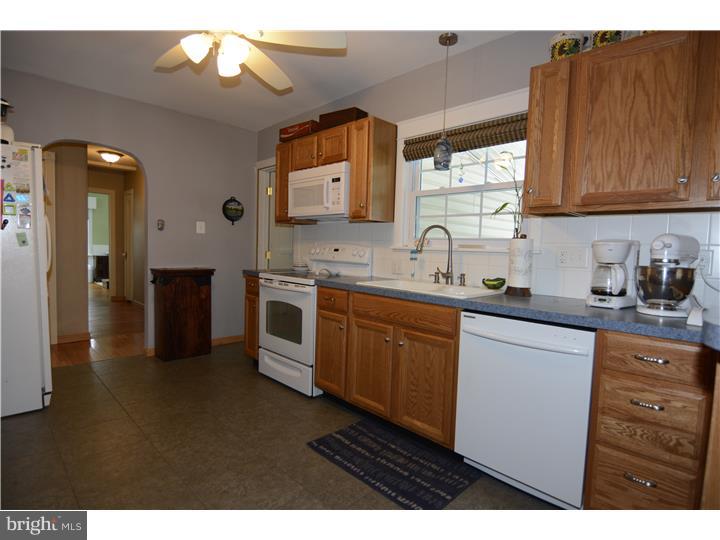 823-825 Van Reed Road Reading, PA 19610 - Photo 9 of 21 Gallery Image 9