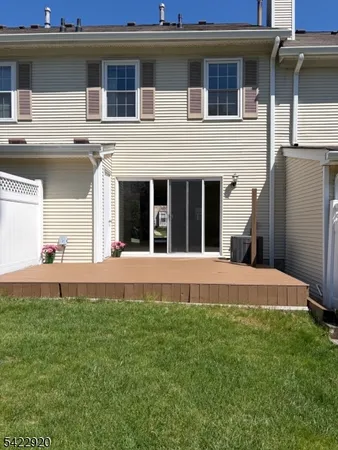 $399,900 | 204 Red Crest Lane, Unit 204, Somerville, NJ 08876