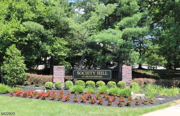 $399,900 | 204 Red Crest Lane, Unit 204, Somerville, NJ 08876
