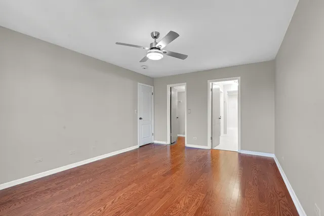 $249,000 | 400 East Dundee Road, Unit 408, Buffalo Grove, IL 60089