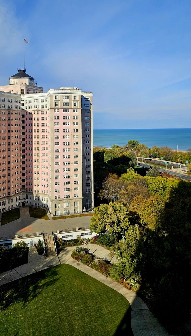 5455 North Sheridan Road, Unit 1807 Chicago, IL 60640 - Photo 7 of 10 a view of a city with tall buildings