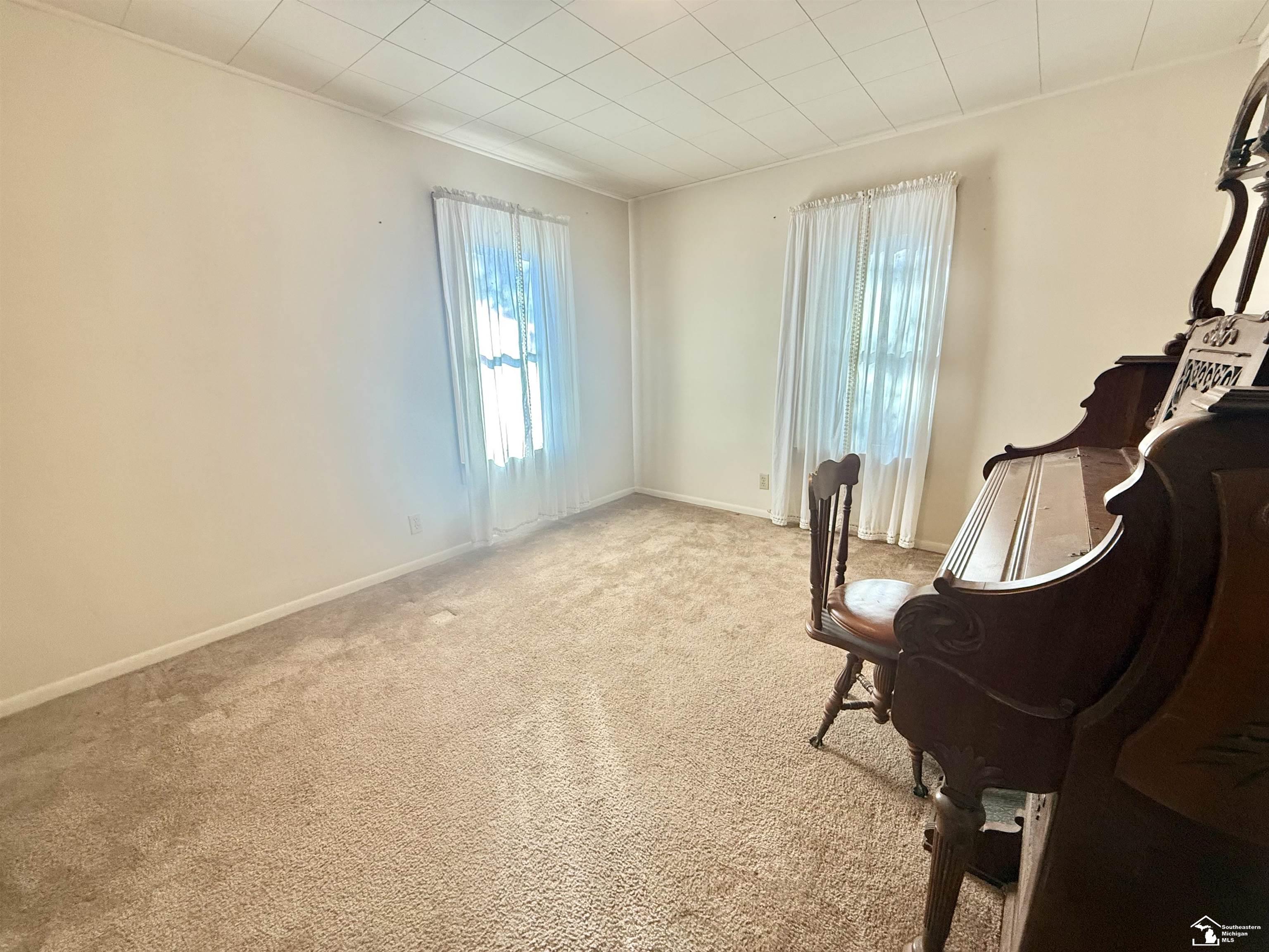 6349 Dixon Road Monroe, MI 48161 - Photo 28 of 31 50190553-523b2813-68bb-47f7-8396-5afecef17e3b.JPG