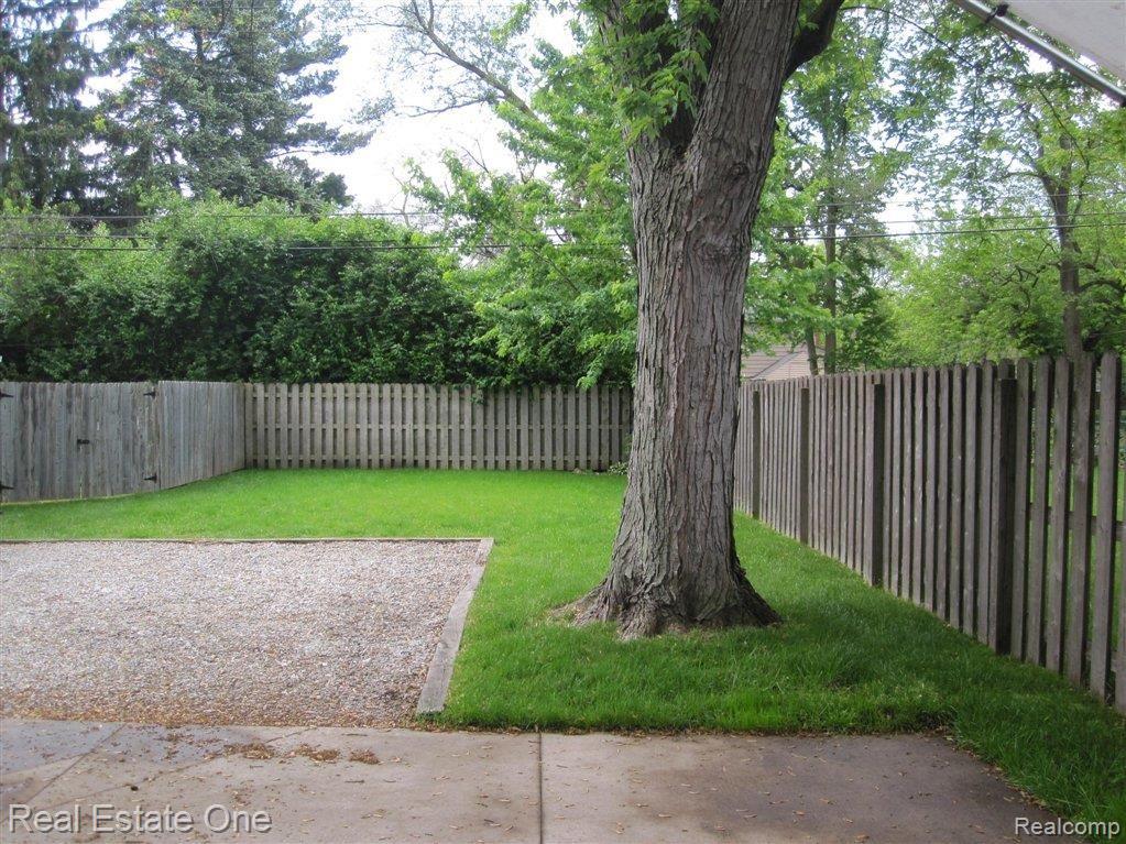 1133 West Webster Road Royal Oak, MI 48073 - Photo 18 of 20 extra deep lot!!