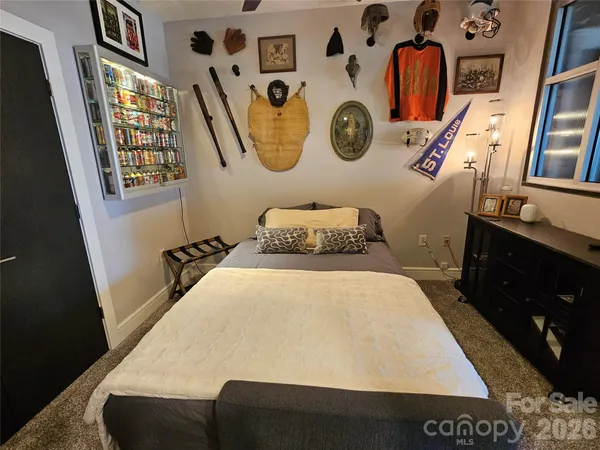 $610,000 | 333 West Trade Street, Unit 1202, Charlotte, NC 28202