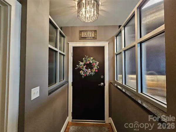 $610,000 | 333 West Trade Street, Unit 1202, Charlotte, NC 28202