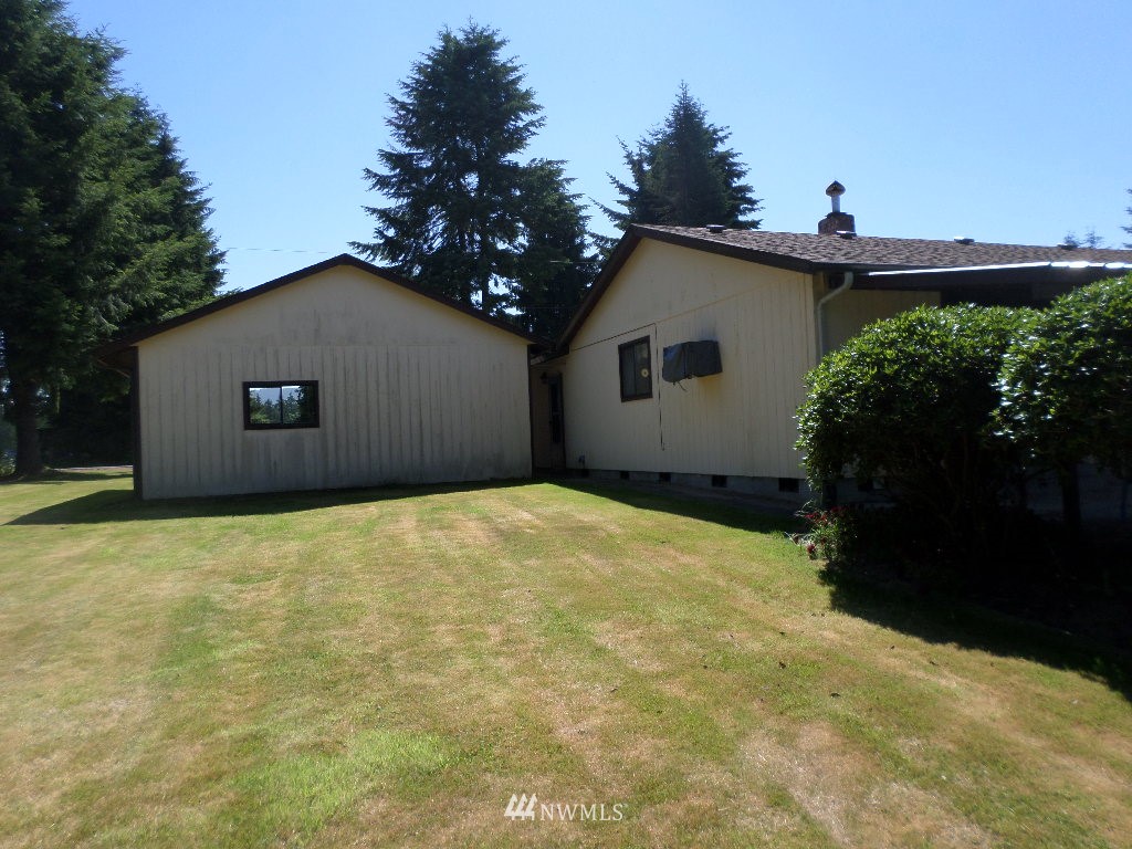 445 Sandy Bend Road Castle Rock, WA 98611 - Photo 5 of 22 Gallery Image 5