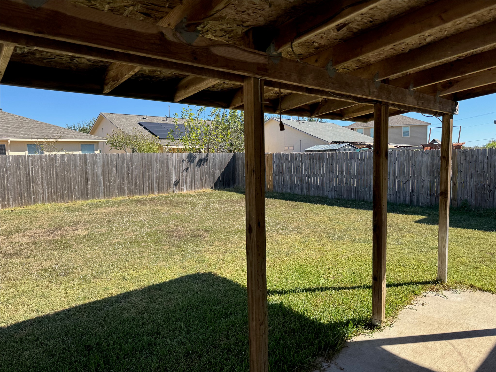 18420 Wind Tree Lane Elgin, TX 78621 - Photo 14 of 15 a view of an ocean