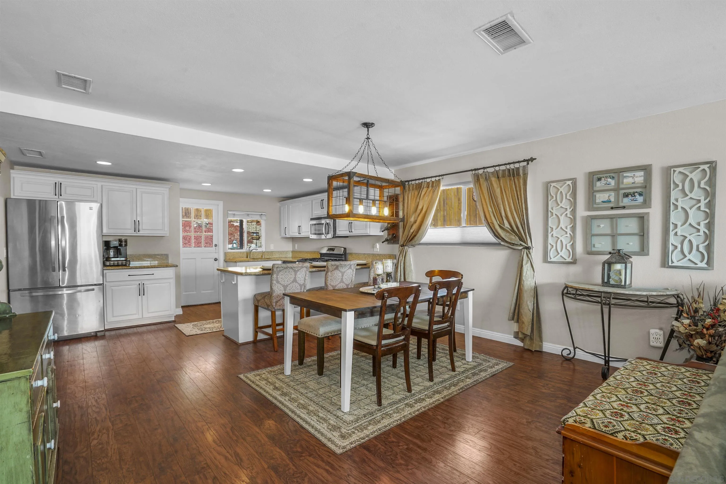 8722 Rinda Lane Spring Valley, CA 91977 - Photo 14 of 27 Gallery Image 14