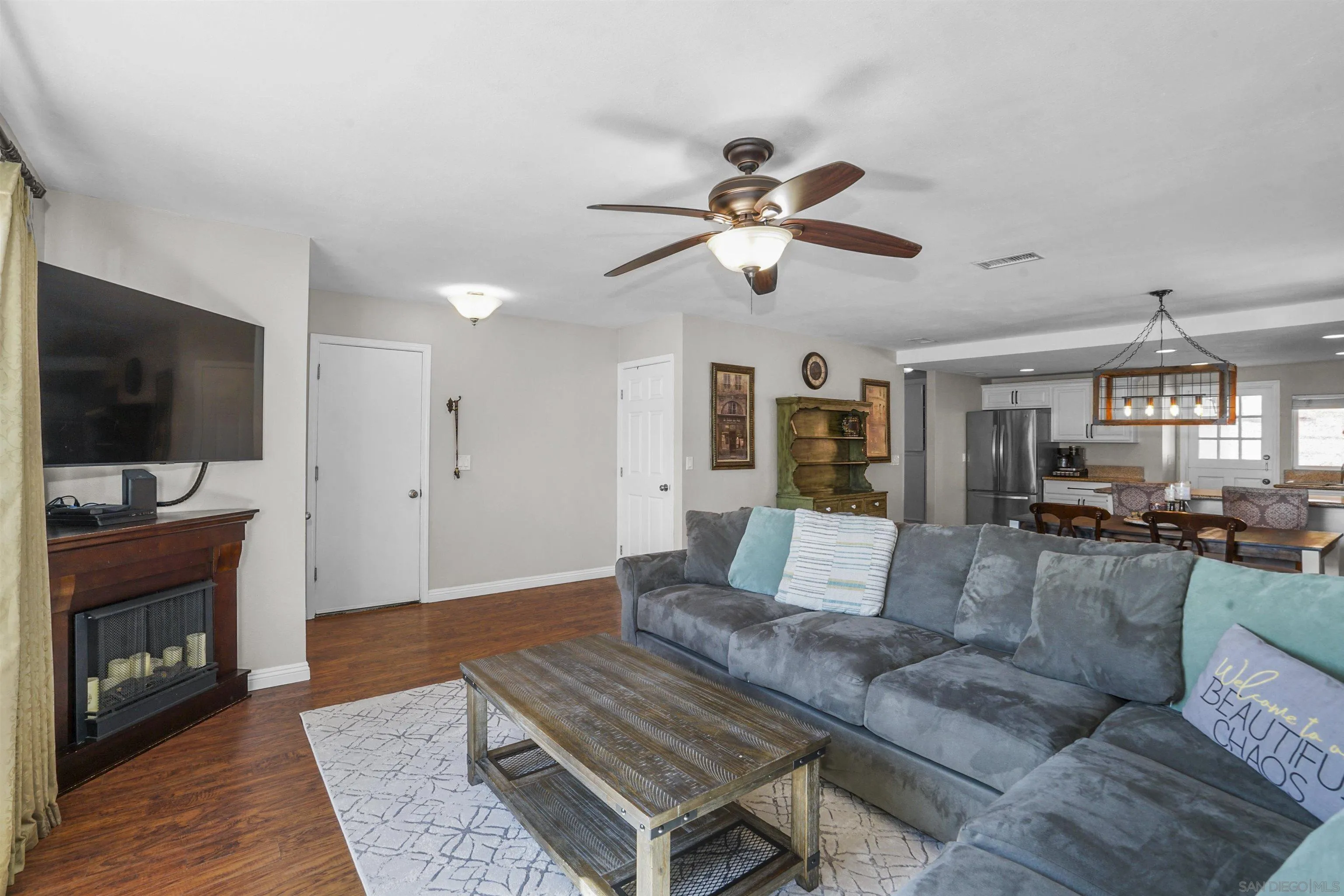 8722 Rinda Lane Spring Valley, CA 91977 - Photo 4 of 27 Gallery Image 4