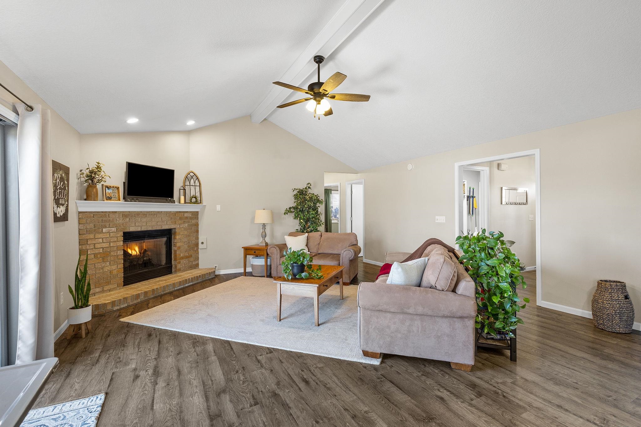 8915 Goshawk Lane Fort Wayne, IN 46825 - Photo 14 of 34