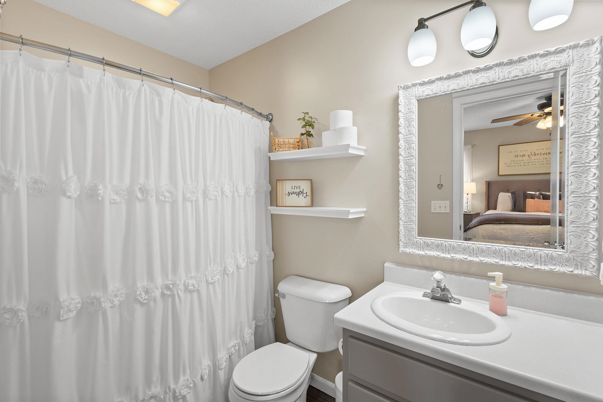 8915 Goshawk Lane Fort Wayne, IN 46825 - Photo 17 of 34