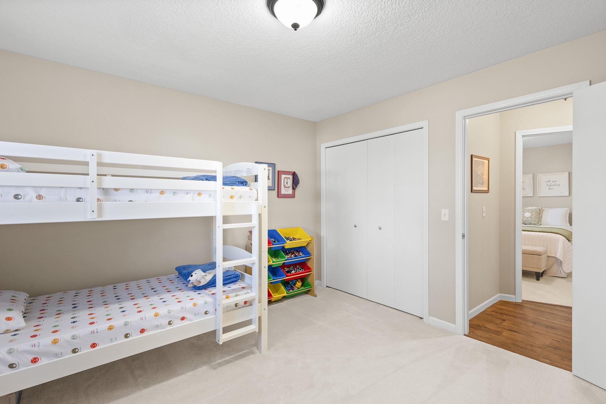 8915 Goshawk Lane Fort Wayne, IN 46825 - Photo 26 of 34