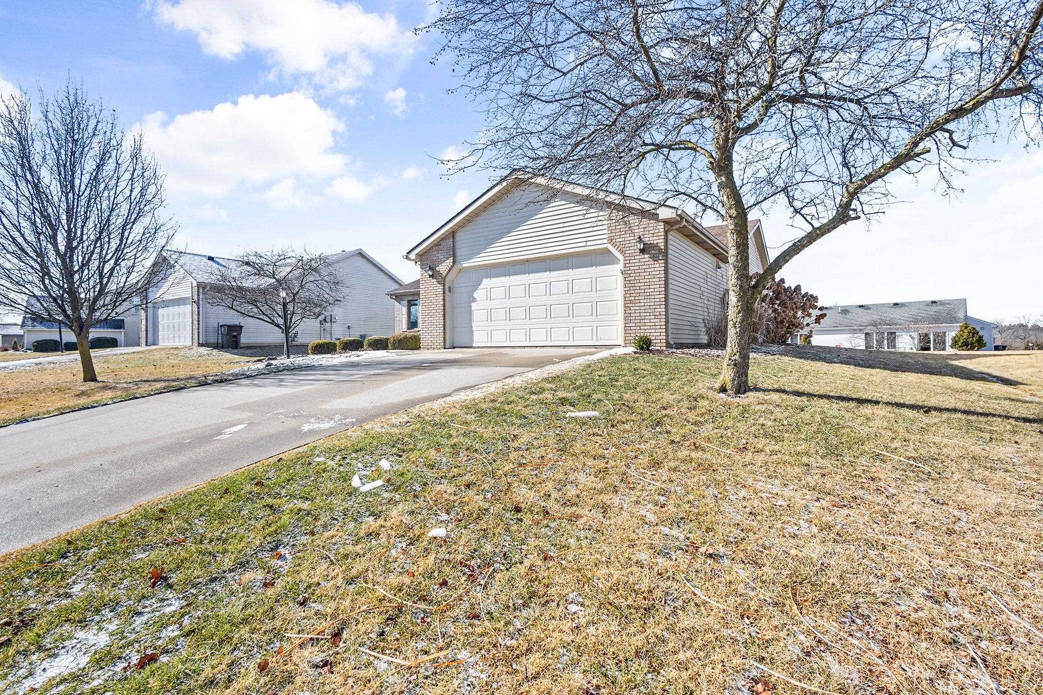 8915 Goshawk Lane Fort Wayne, IN 46825 - Photo 27 of 34
