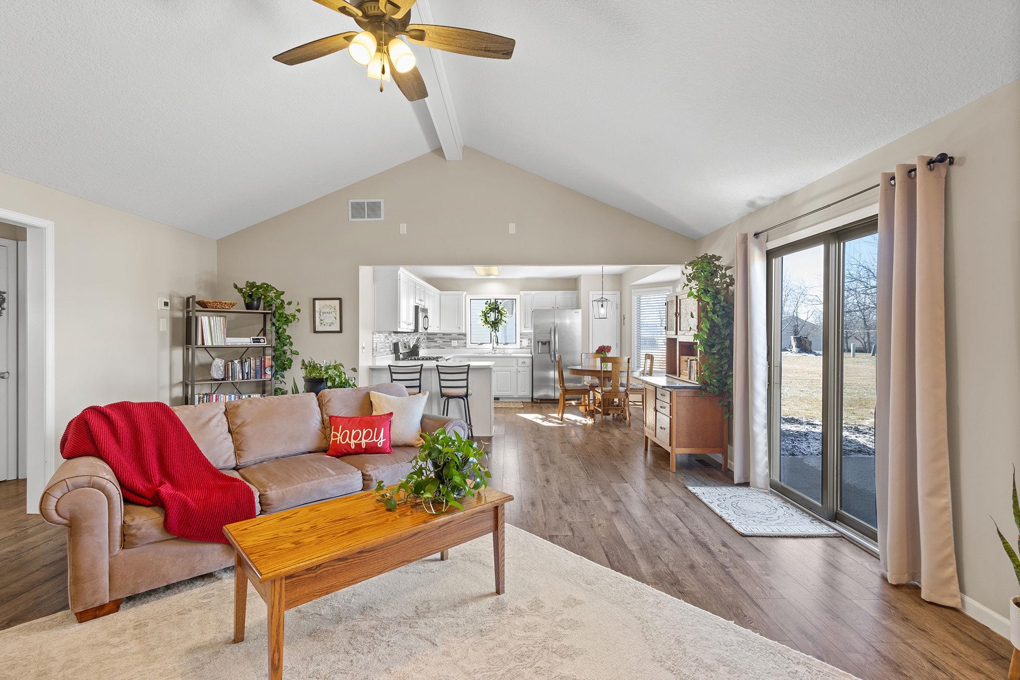 8915 Goshawk Lane Fort Wayne, IN 46825 - Photo 7 of 34