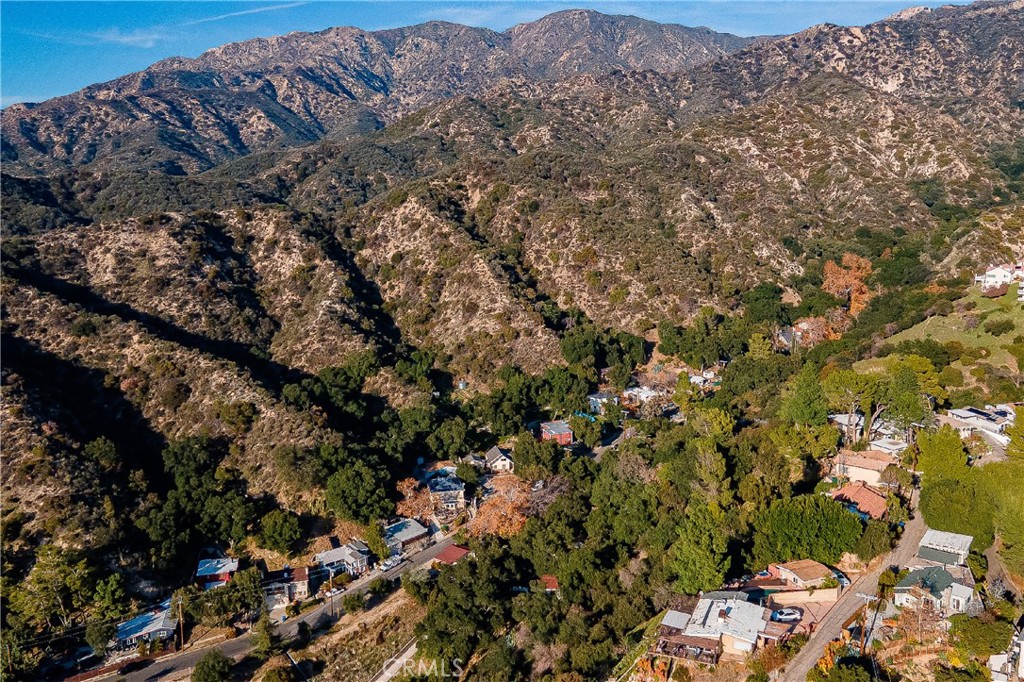 0 Park Trail Tujunga, CA 91042 - Photo 1 of 14 a view of a field