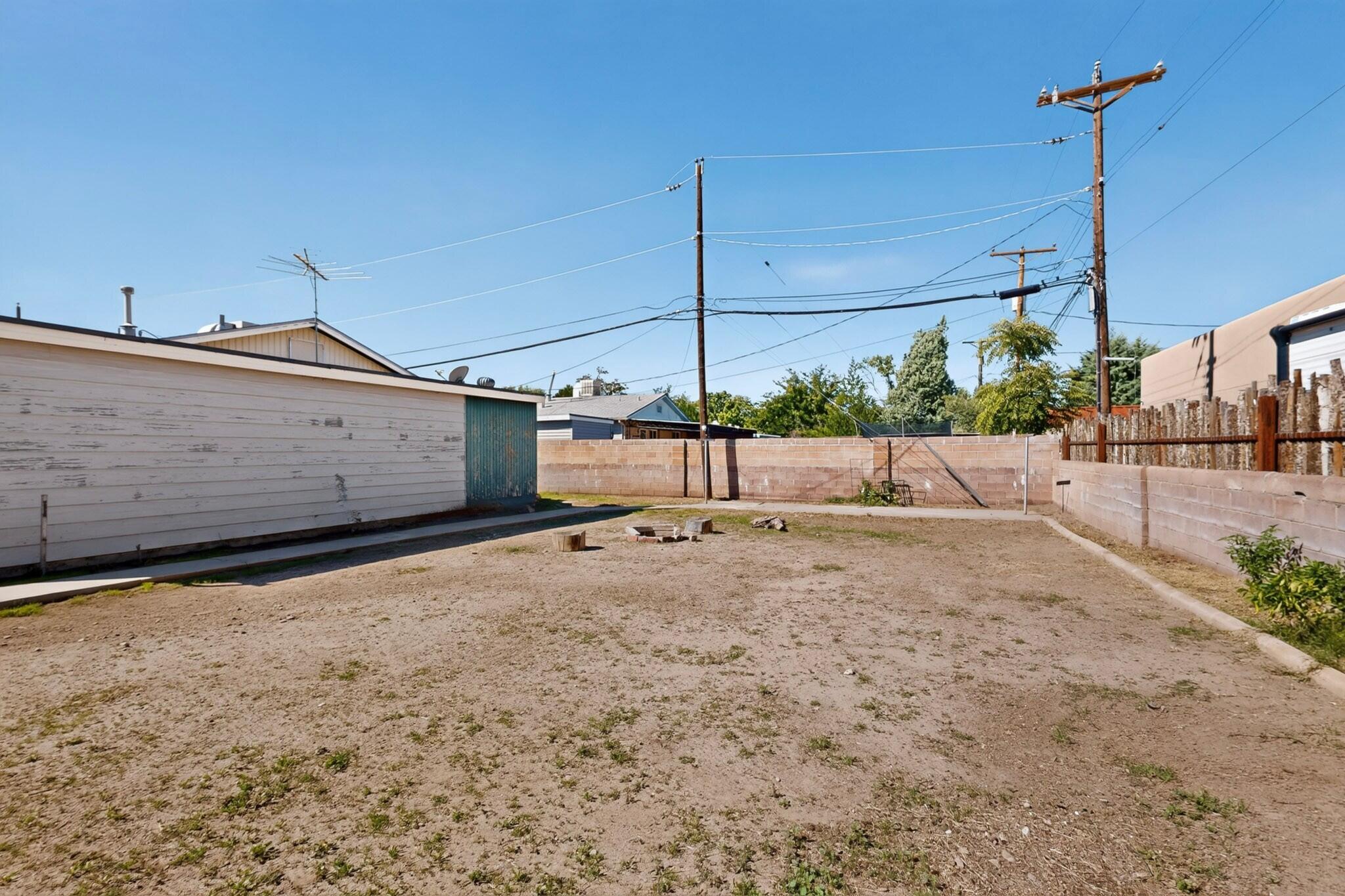 1301 Aztec Road Northwest Albuquerque, NM 87107 - Photo 35 of 36 Gallery Image 35