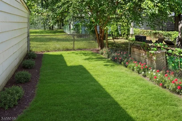 $267,000 | 310 York Street, Burlington, NJ 08016