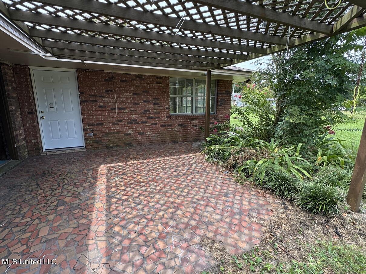 201 St Augustine Drive Long Beach, MS 39560 - Photo 22 of 26 Patio