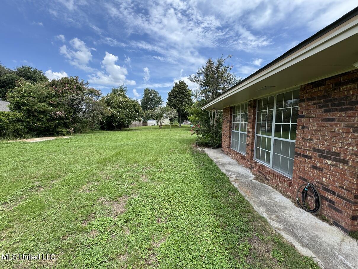 201 St Augustine Drive Long Beach, MS 39560 - Photo 24 of 26 back_3