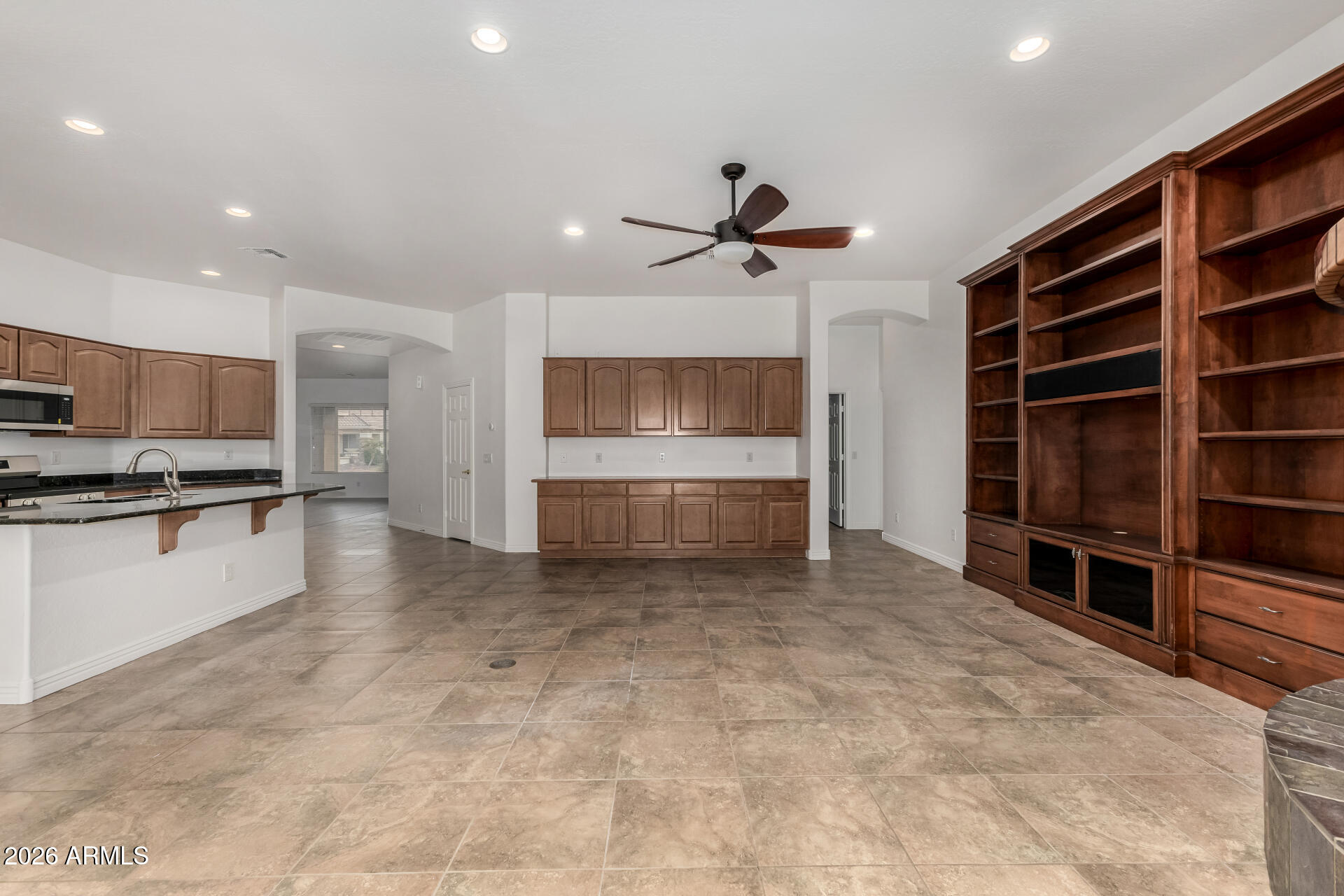 9638 West Bajada Road Peoria, AZ 85383 - Photo 7 of 26