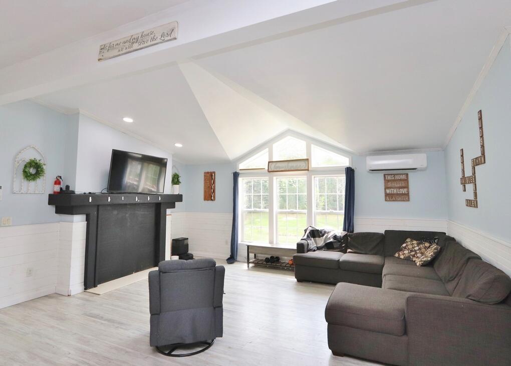 111 Rebel Hill Road Clifton, ME 04428 - Photo 7 of 28