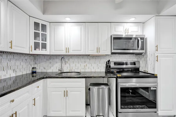 $289,000 | 2651 South Course Drive, Unit 410, Pompano Beach, FL 33069
