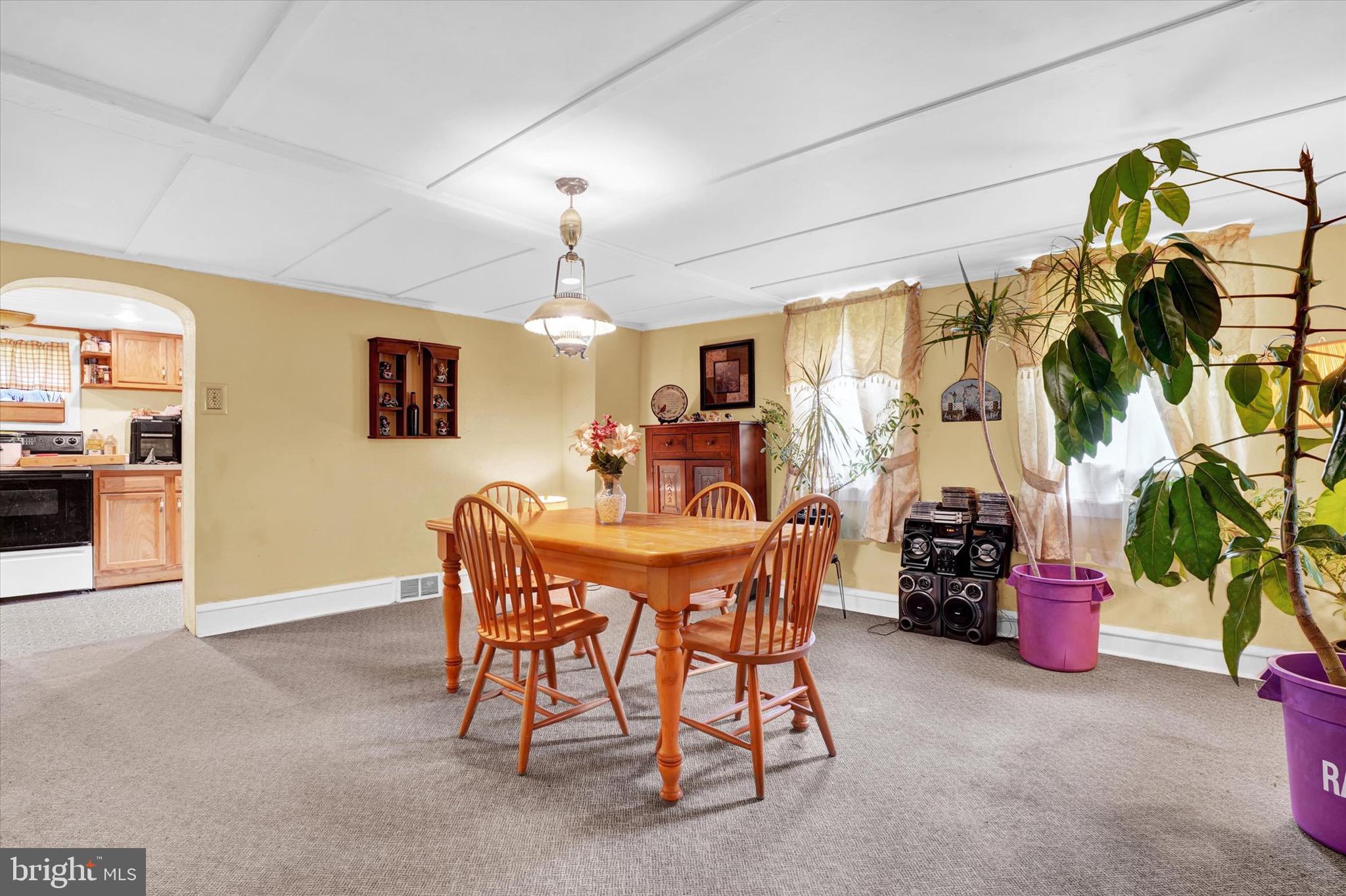 621 Mohns Hill Road Reading, PA 19608 - Photo 7 of 23