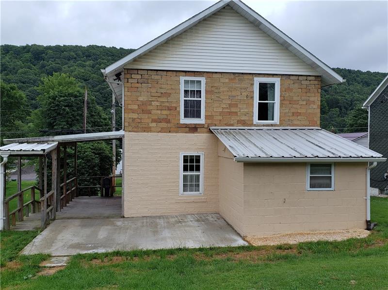 1020 Dixon Road Clymer, PA 15728 - Photo 4 of 19 Gallery Image 4