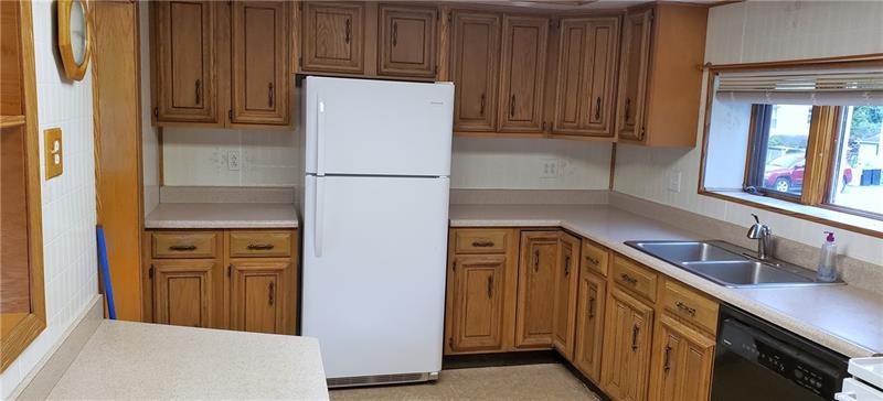 1020 Dixon Road Clymer, PA 15728 - Photo 6 of 19 Gallery Image 6