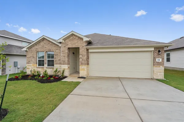 $2,200 | 690 Globe Mallow Circle, Kyle, TX 78640