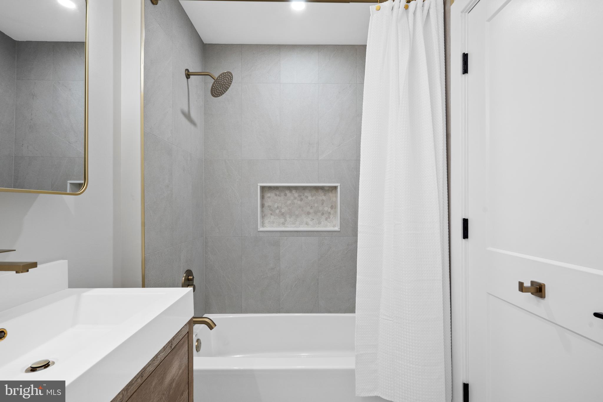 1016 Evergreen Road Yardley, PA 19067 - Photo 31 of 46