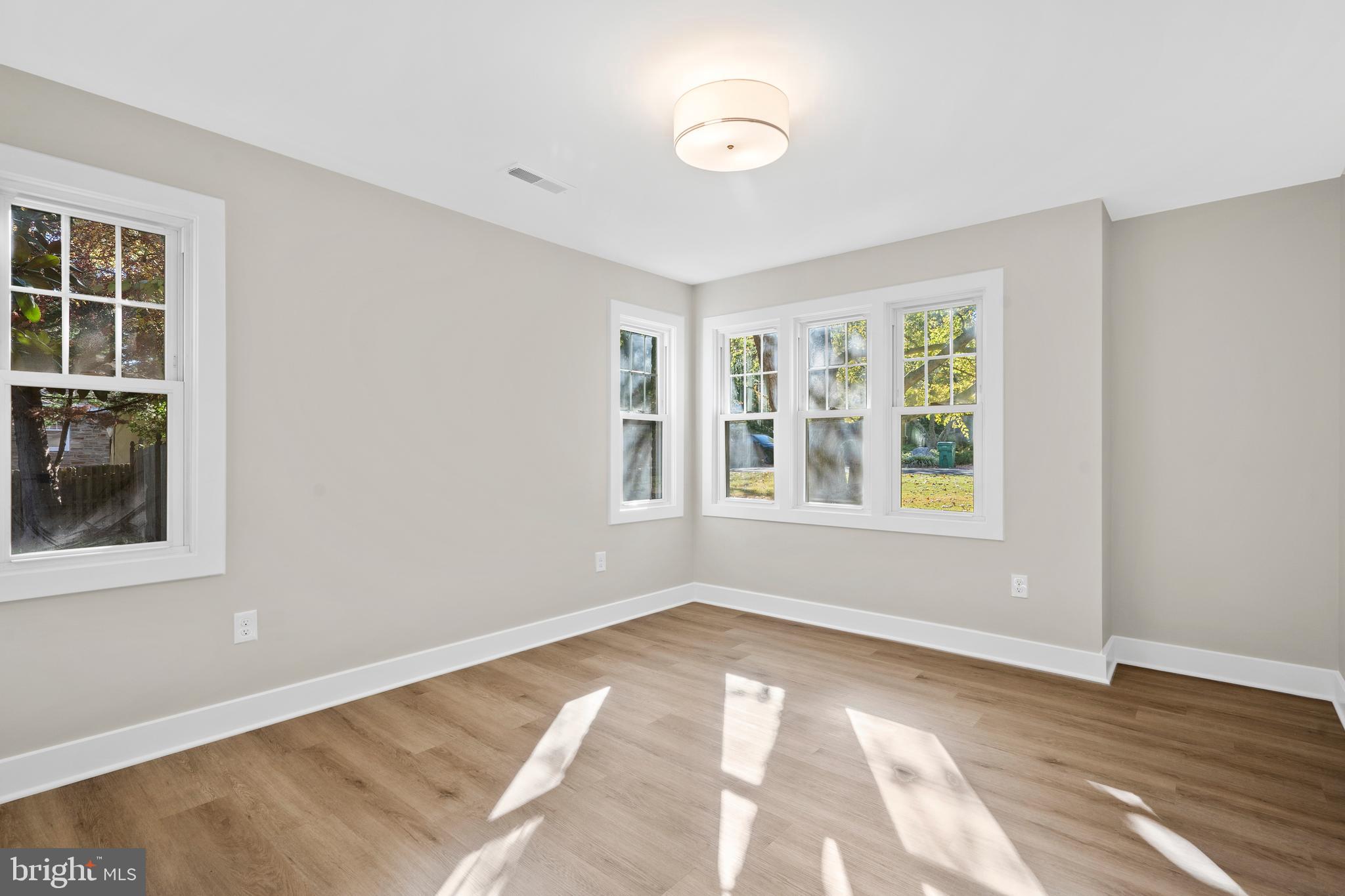 1016 Evergreen Road Yardley, PA 19067 - Photo 34 of 46