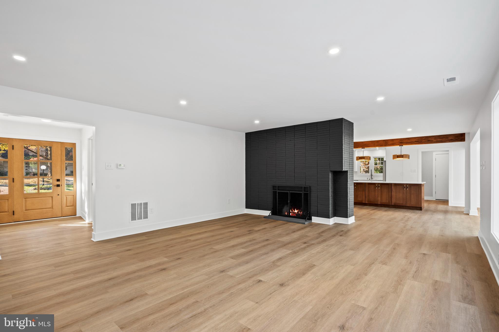 1016 Evergreen Road Yardley, PA 19067 - Photo 9 of 46