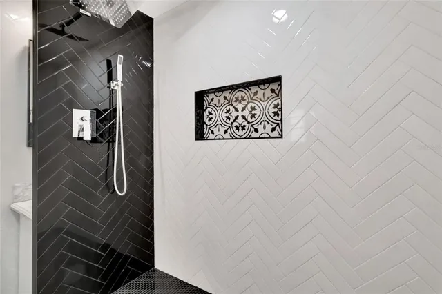 $839,000 | 6829 Bittersweet Lane, Orlando, FL 32819