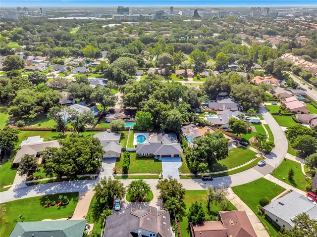 $839,000 | 6829 Bittersweet Lane, Orlando, FL 32819