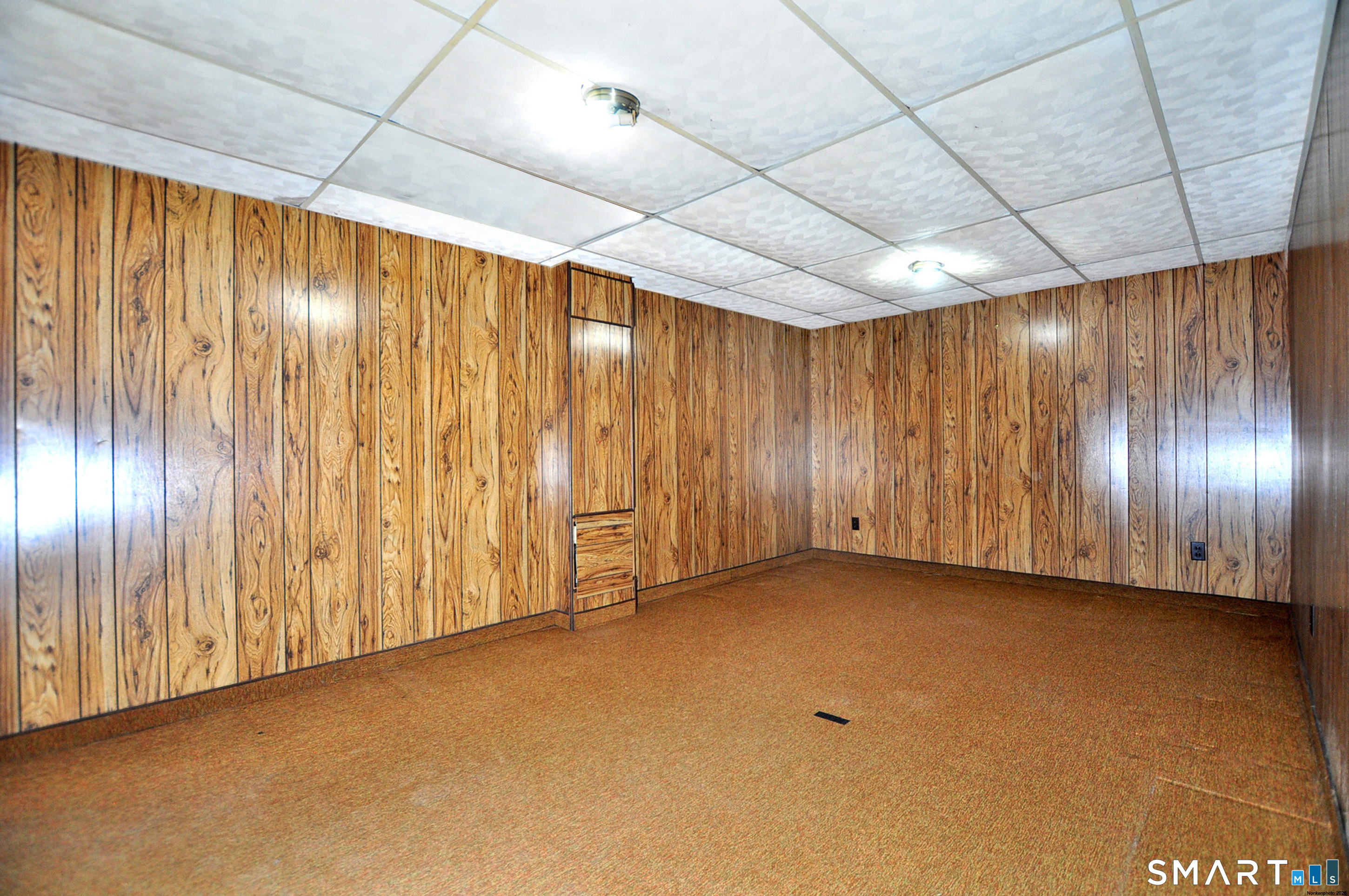 85 Lydall Street Manchester, CT 06042 - Photo 26 of 36