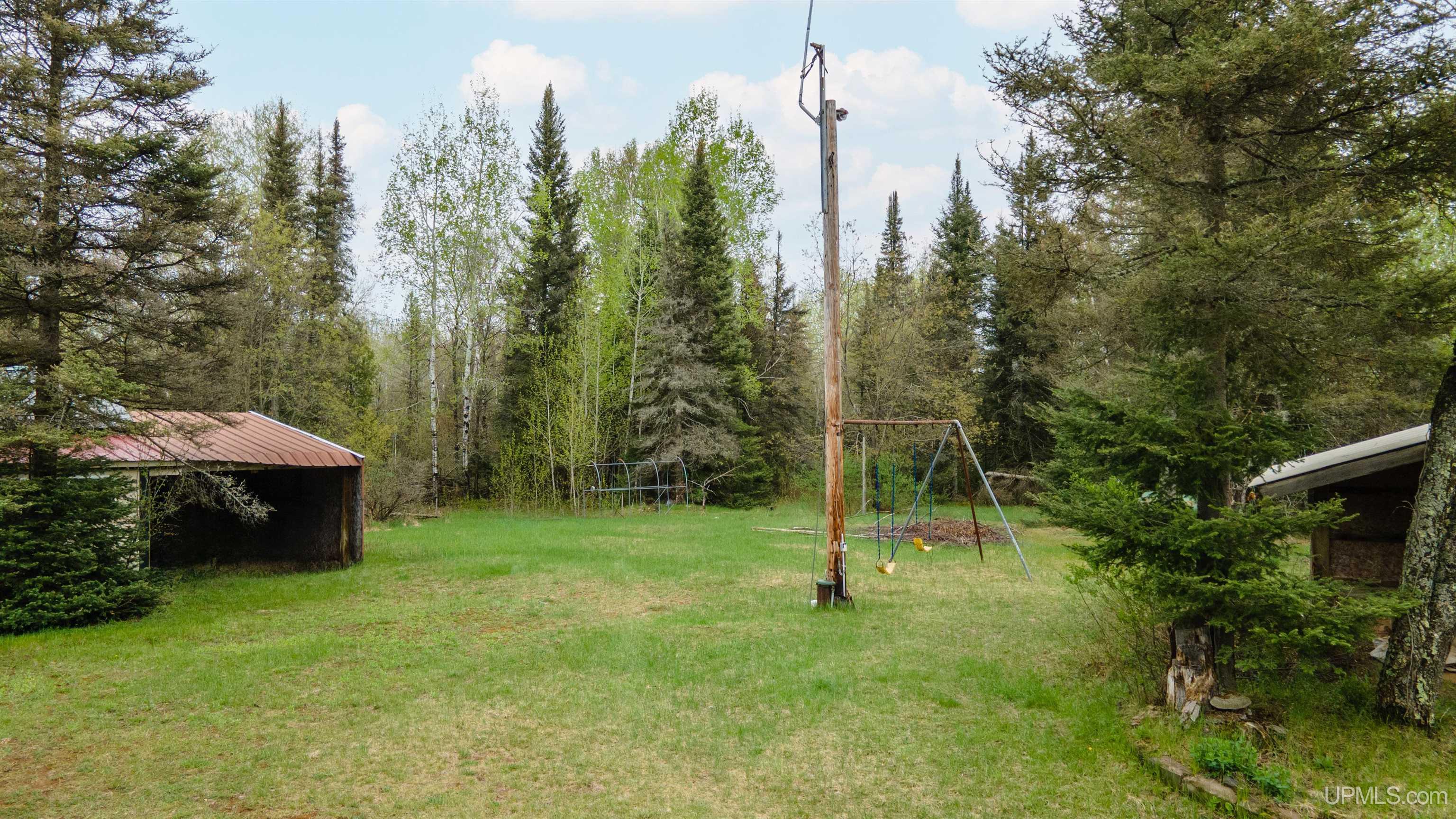 162 Section 6 Road Crystal Falls, MI 49920 - Photo 31 of 37