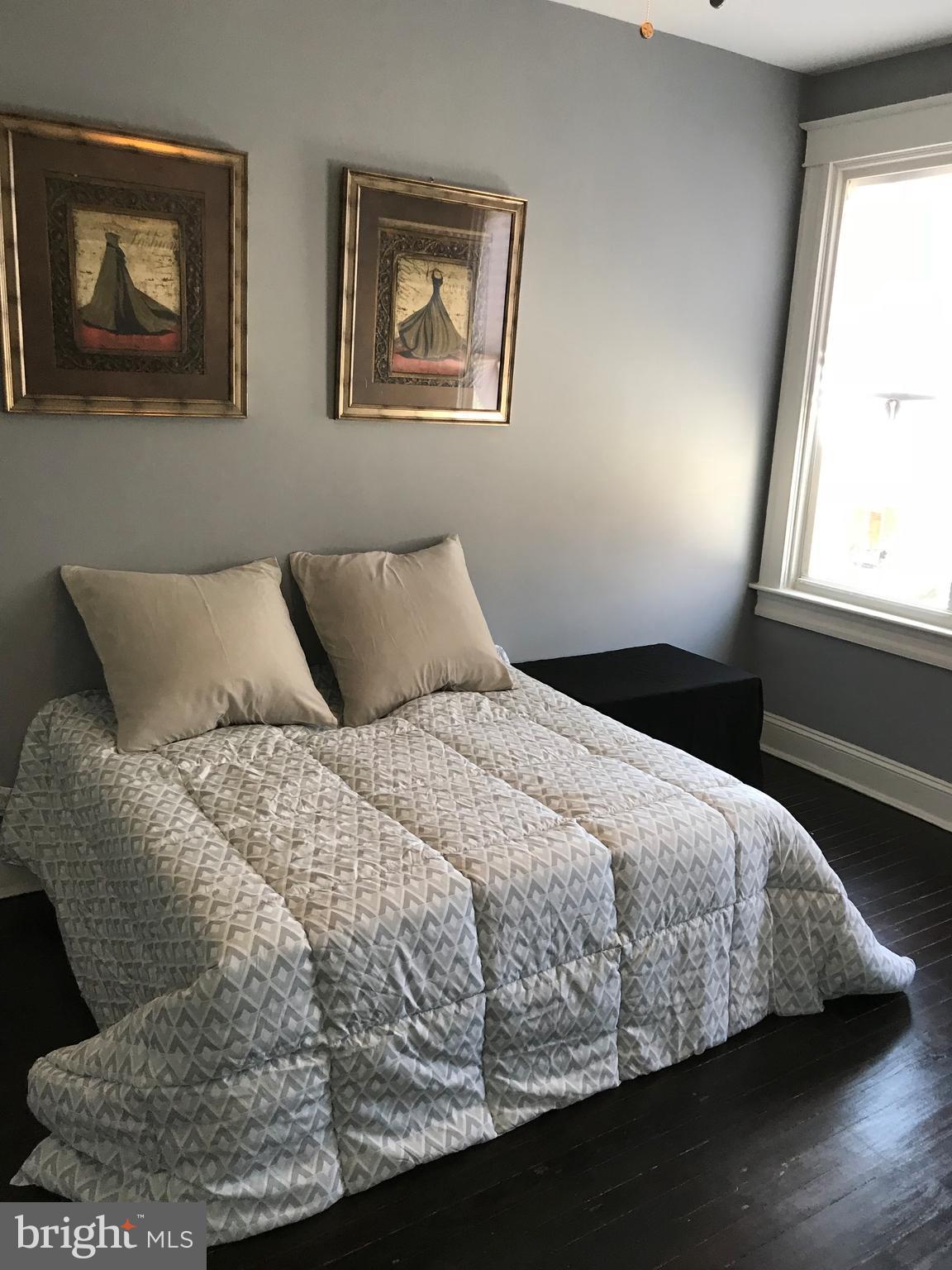 103 South Tremont Road Baltimore, MD 21229 - Photo 16 of 20 Bedroom (Master)